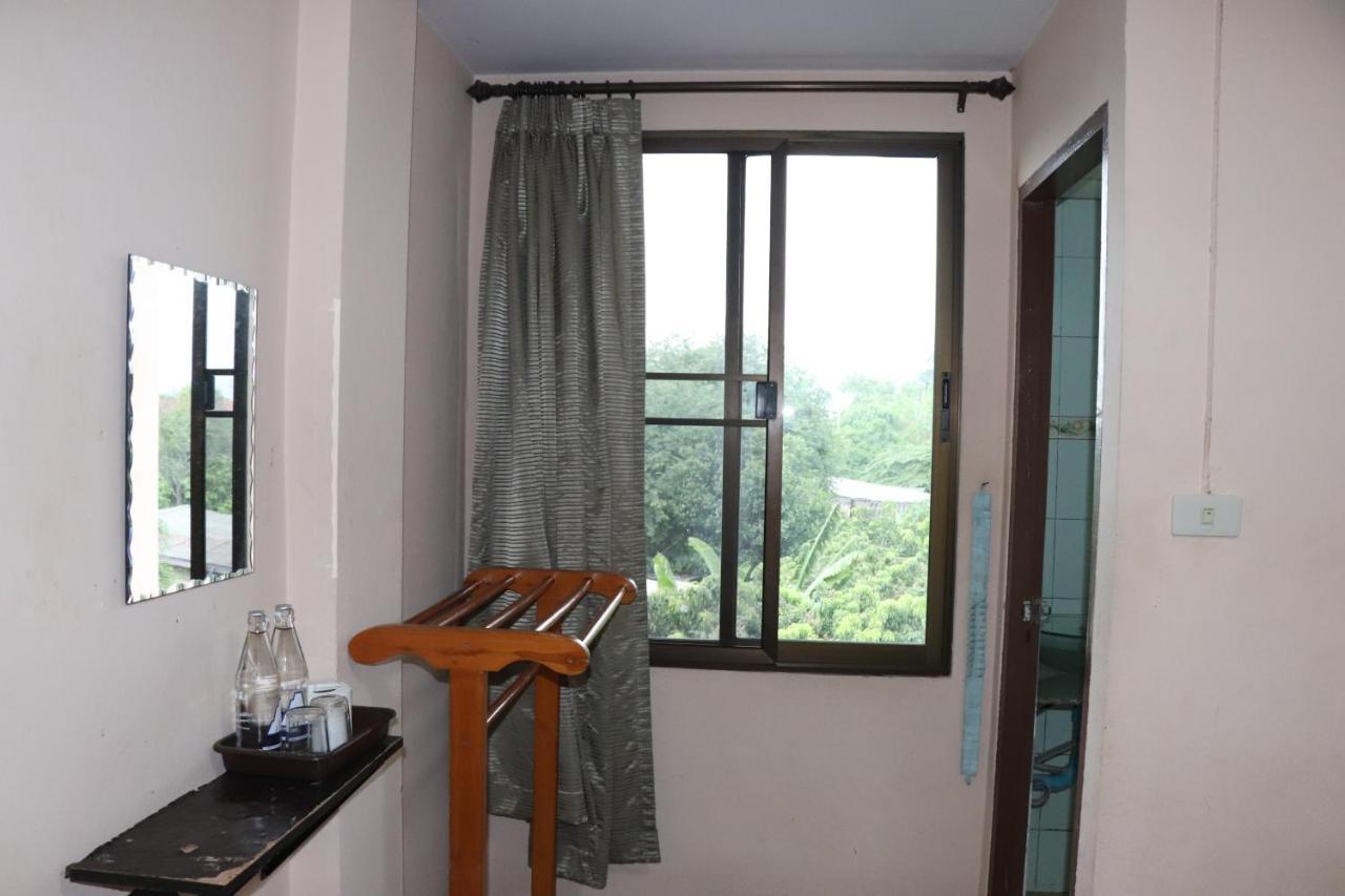 Tipsiri Place Chiang Mai Luaran gambar